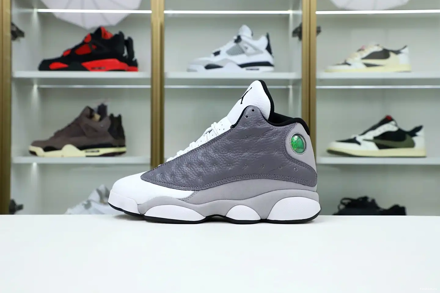 AIR JORDAN GREY' Kimikick RETRO -414571-016 13 'ATMOSPHERE 0520
